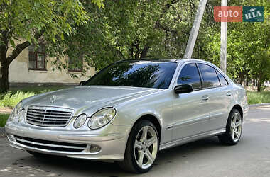 Седан Mercedes-Benz E-Class 2003 в 