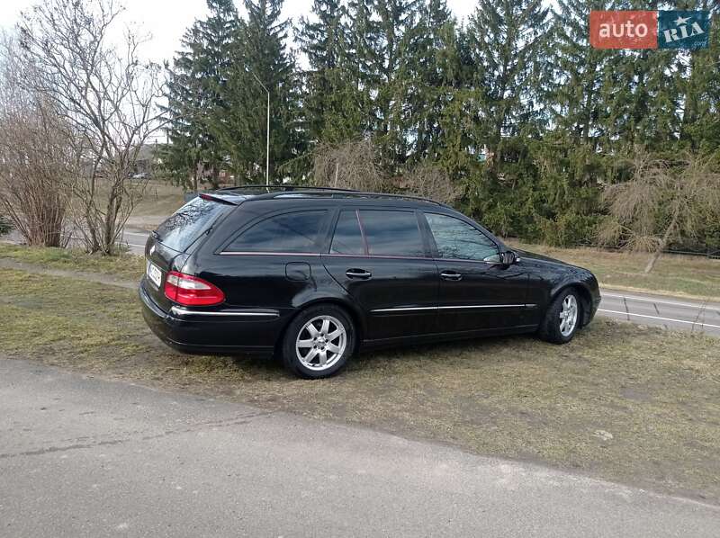 Mercedes-Benz E-Class 2004