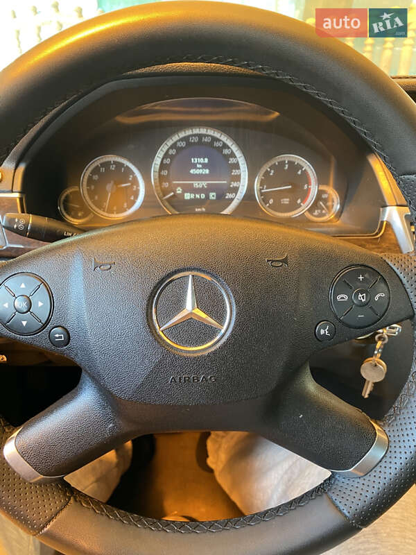 Седан Mercedes-Benz E-Class 2009 в Луцьку