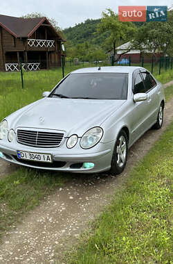 Седан Mercedes-Benz E-Class 2002 в 