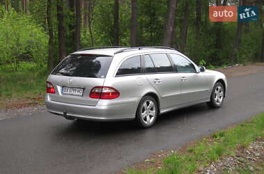Универсал Mercedes-Benz E-Class 2004 в 