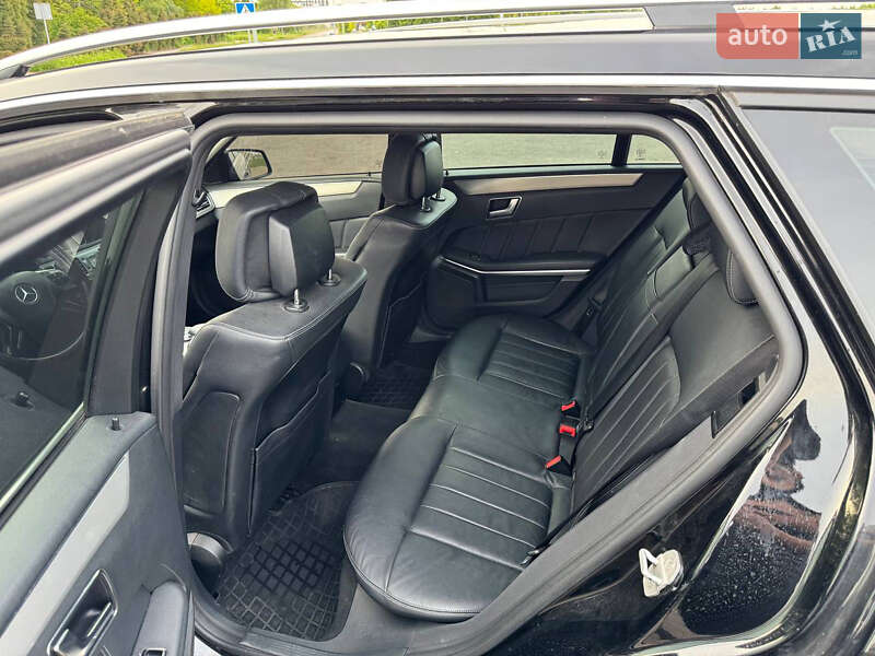 Універсал Mercedes-Benz E-Class 2015 в Львові