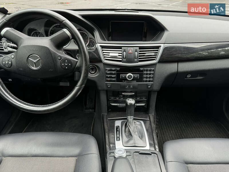 Универсал Mercedes-Benz E-Class 2011 в Виннице