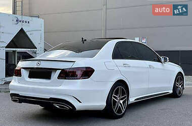 Седан Mercedes-Benz E-Class 2015 в 