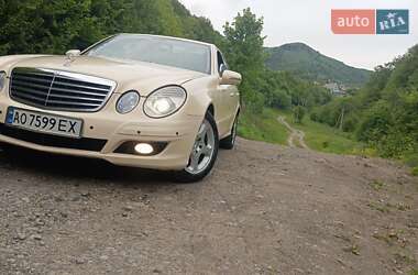 Универсал Mercedes-Benz E-Class 2008 в 