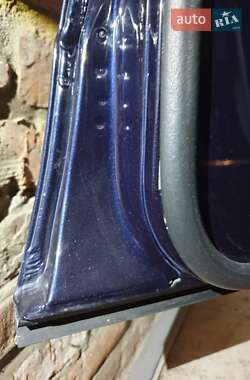 Седан Mercedes-Benz E-Class 2001 в 