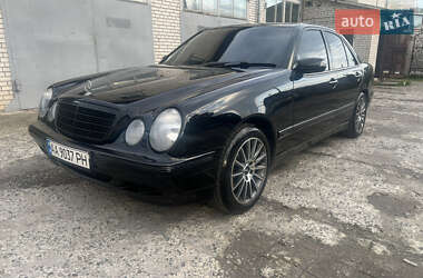 Седан Mercedes-Benz E-Class 1999 в Белой Церкви