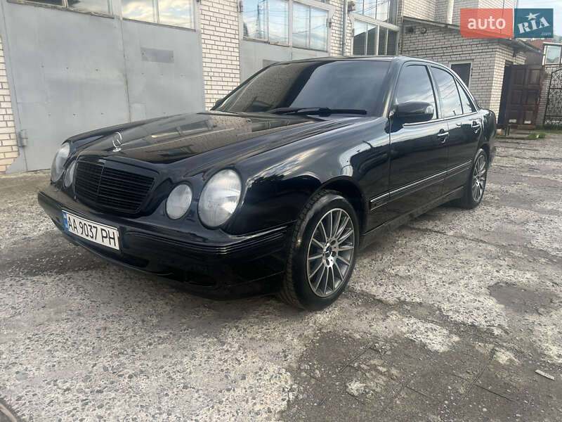 Седан Mercedes-Benz E-Class 1999 в Білій Церкві