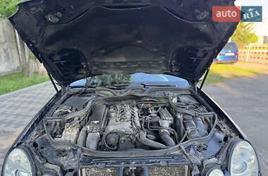 Седан Mercedes-Benz E-Class 2002 в 