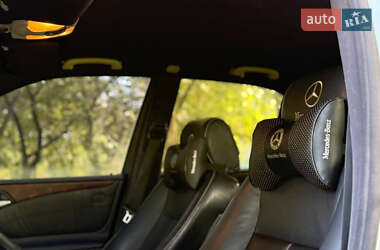 Седан Mercedes-Benz E-Class 2000 в 