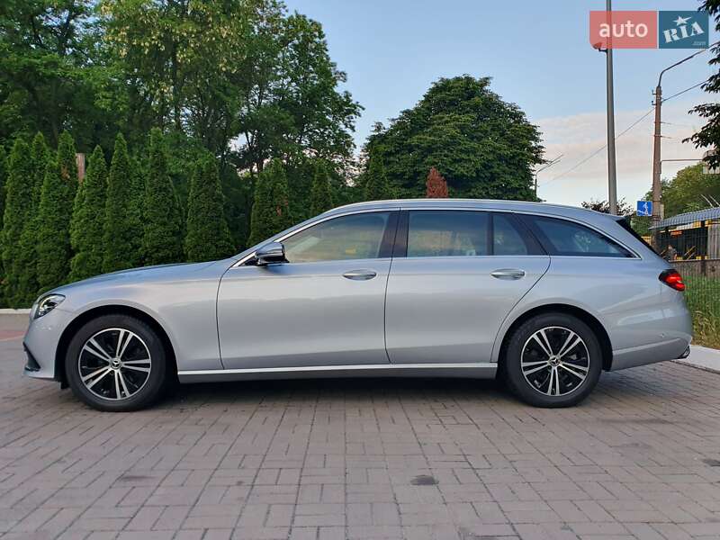 Универсал Mercedes-Benz E-Class 2021 в Киеве