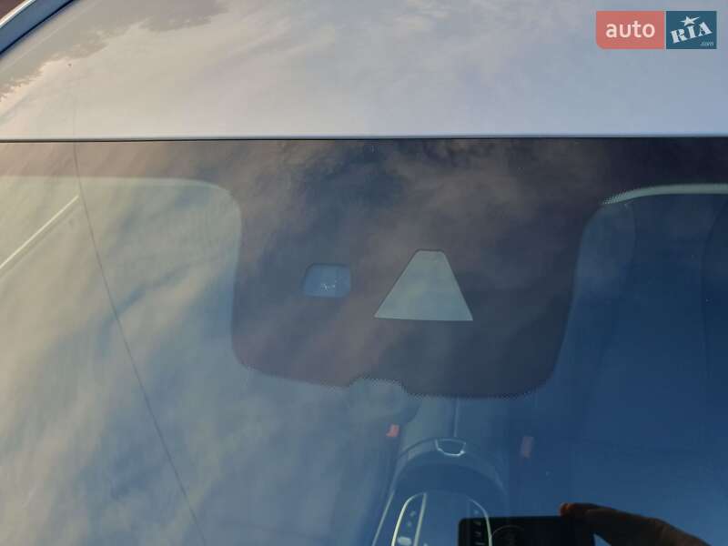 Универсал Mercedes-Benz E-Class 2021 в Киеве