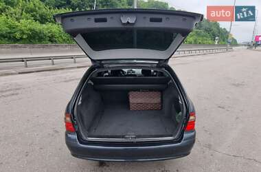 Универсал Mercedes-Benz E-Class 2004 в 