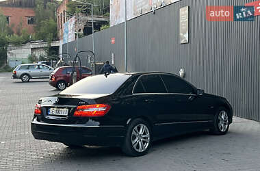 Седан Mercedes-Benz E-Class 2011 в 
