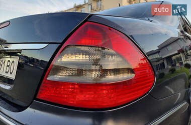 Седан Mercedes-Benz E-Class 2007 в 