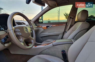 Седан Mercedes-Benz E-Class 2007 в 