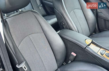 Седан Mercedes-Benz E-Class 2007 в 