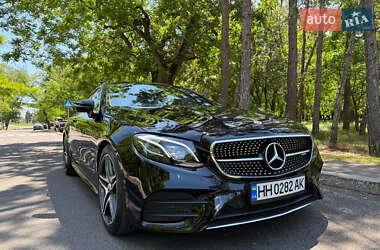 Купе Mercedes-Benz E-Class 2018 в 
