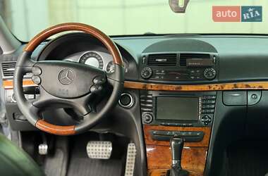 Седан Mercedes-Benz E-Class 2008 в 