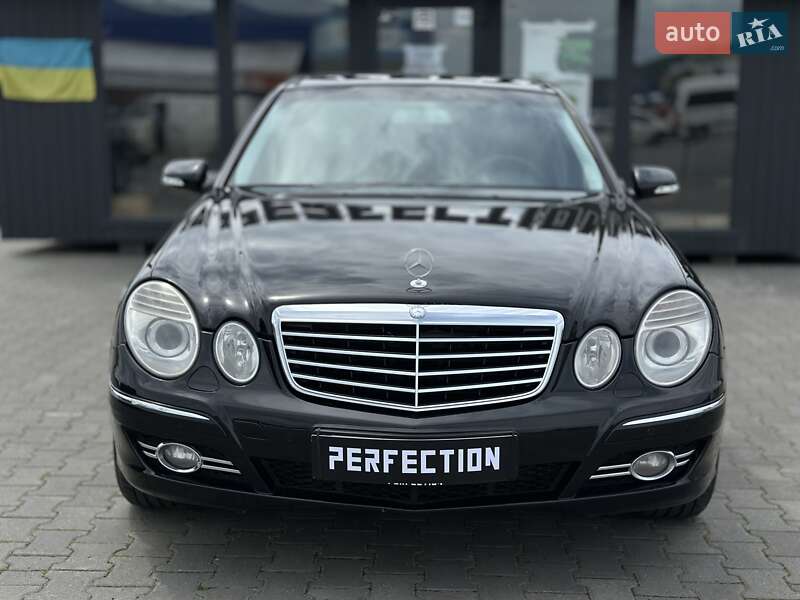 Седан Mercedes-Benz E-Class 2006 в Чернівцях