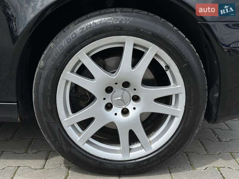 Седан Mercedes-Benz E-Class 2006 в Чернівцях