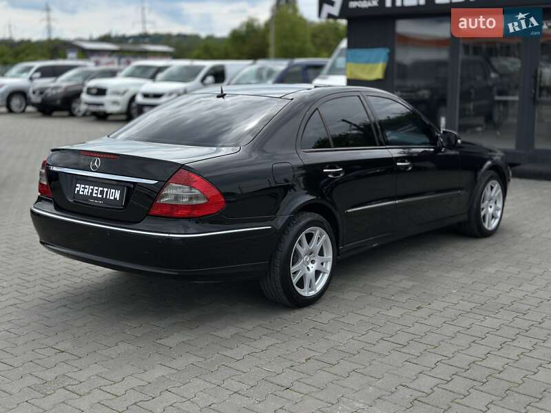 Седан Mercedes-Benz E-Class 2006 в Чернівцях