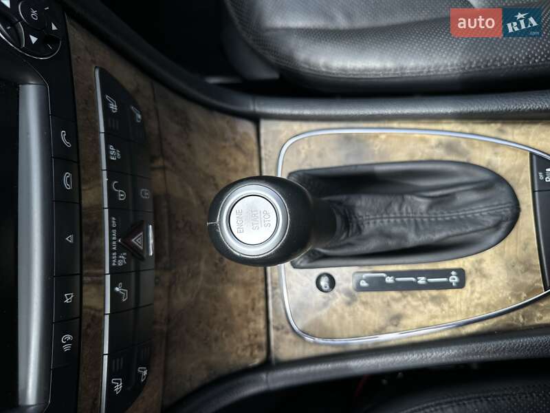 Седан Mercedes-Benz E-Class 2006 в Чернівцях