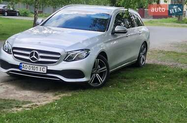 Универсал Mercedes-Benz E-Class 2017 в Мукачево