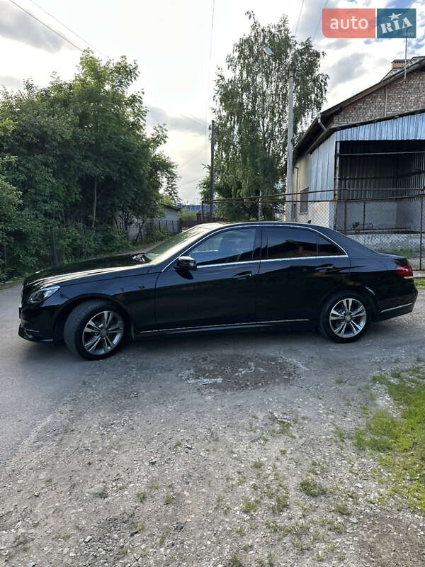 Седан Mercedes-Benz E-Class 2014 в Ивано-Франковске