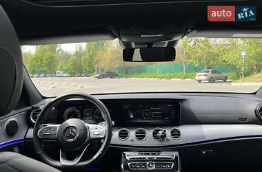 Седан Mercedes-Benz E-Class 2018 в 