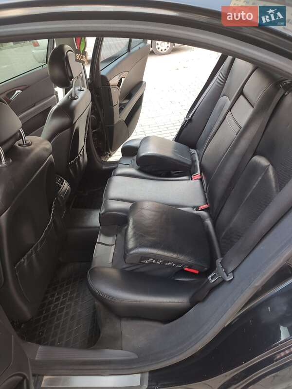 Седан Mercedes-Benz E-Class 2003 в Тернополе фото 46 Седан Mercedes-Benz E-Class 2003 в Тернополе