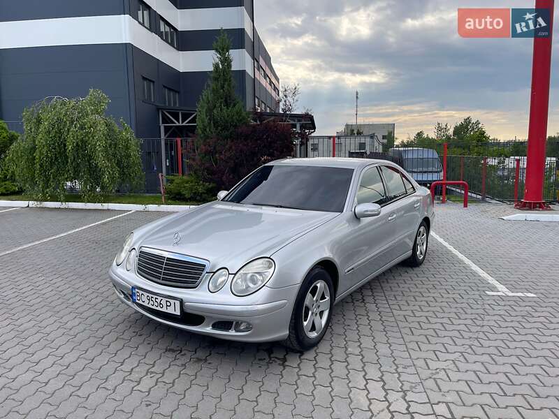 Mercedes-Benz E-Class 2005