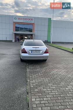 Седан Mercedes-Benz E-Class 2003 в 
