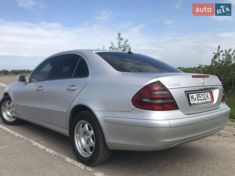Седан Mercedes-Benz E-Class 2004 в Рівному
