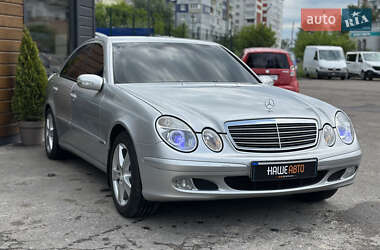 Седан Mercedes-Benz E-Class 2002 в 
