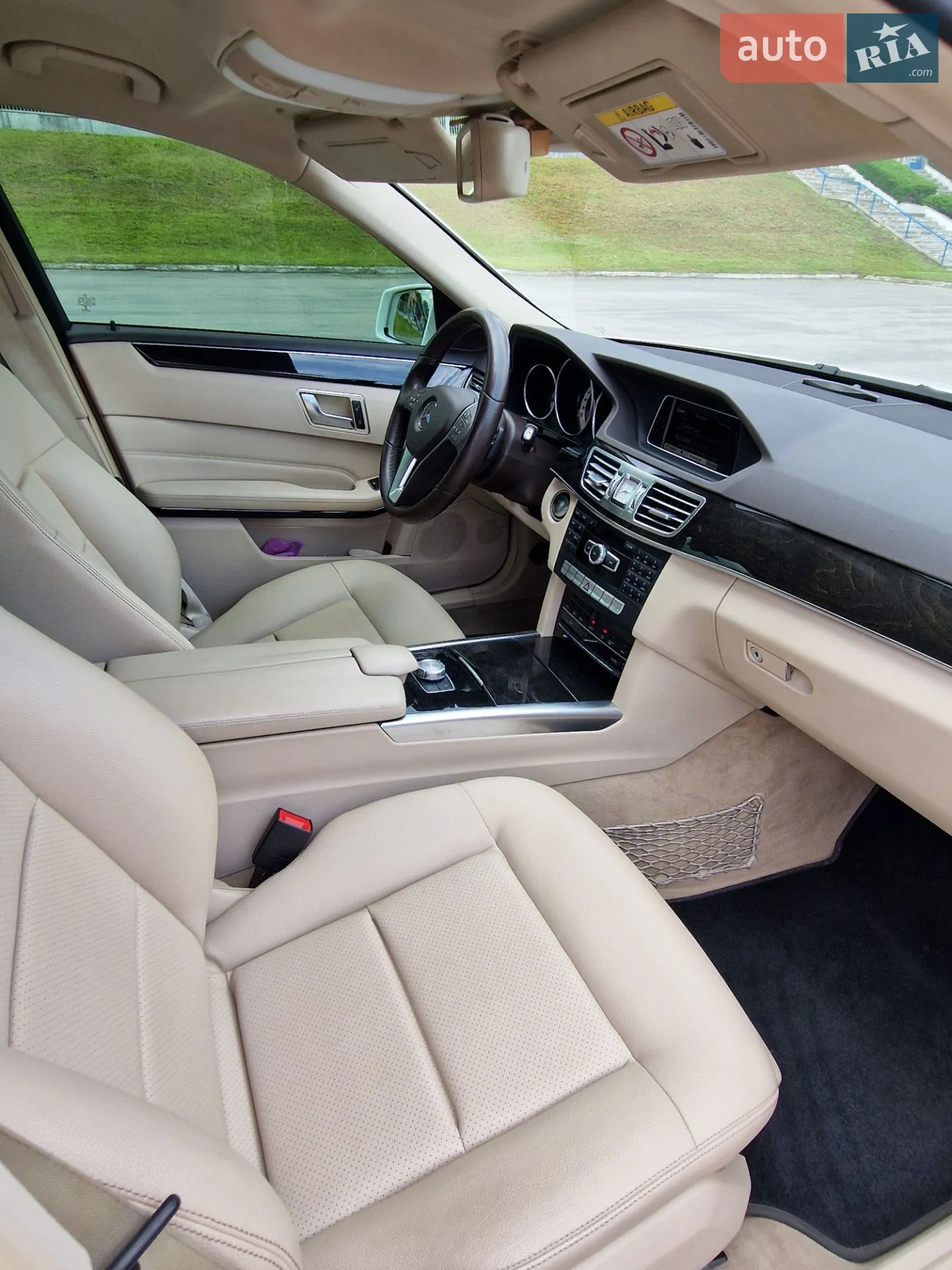 2013 Mercedes-Benz E-klasse - мініатюра 10