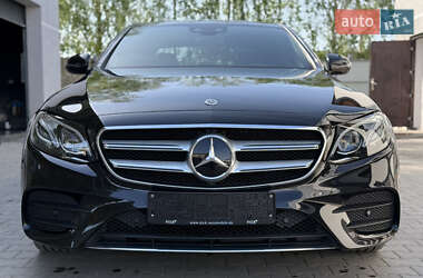 Седан Mercedes-Benz E-Class 2020 в 