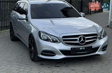 Универсал Mercedes-Benz E-Class 2016 в 