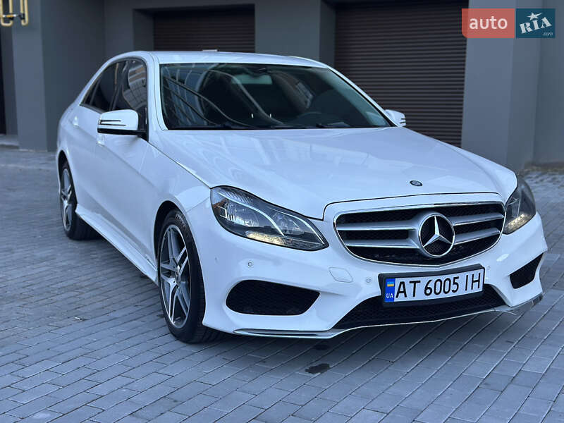 Седан Mercedes-Benz E-Class 2012 в 
