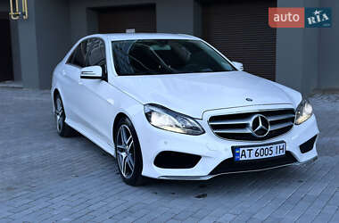 Седан Mercedes-Benz E-Class 2012 в 