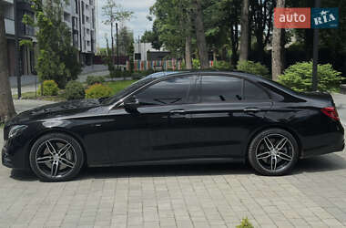 Седан Mercedes-Benz E-Class 2019 в 