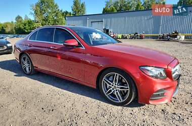 Седан Mercedes-Benz E-Class 2017 в 