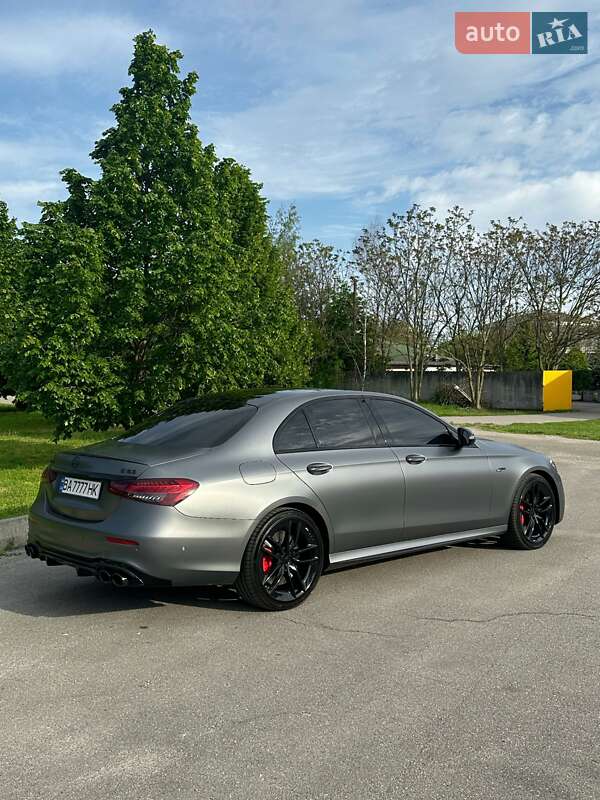 Седан Mercedes-Benz E-Class 2023 в Александрие