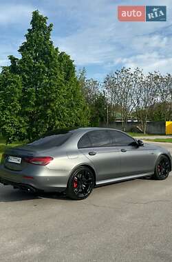 Седан Mercedes-Benz E-Class 2023 в 