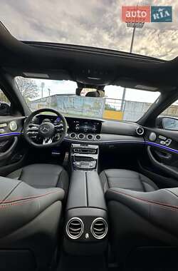 Седан Mercedes-Benz E-Class 2023 в 