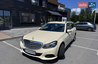 Універсал Mercedes-Benz E-Class 2015 в 