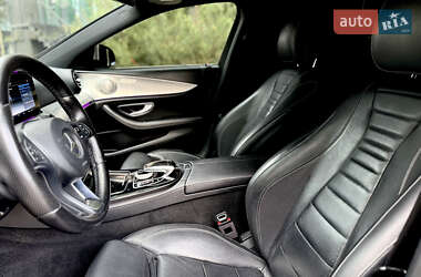 Седан Mercedes-Benz E-Class 2017 в 