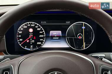 Седан Mercedes-Benz E-Class 2017 в 