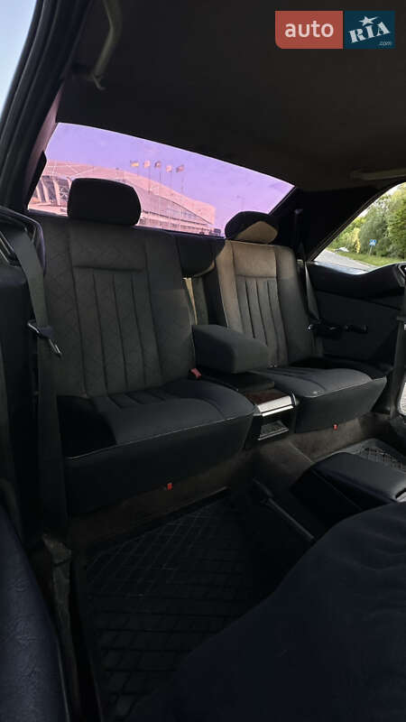 Купе Mercedes-Benz E-Class 1996 в Львове