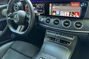 Купе Mercedes-Benz E-Class 2018 в 
